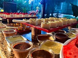 Mia Suites Hotel & Spa