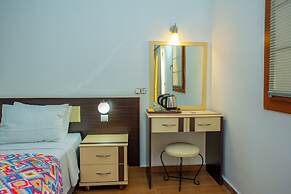 Mia Suites Hotel & Spa