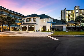 Stranded Unit A in North Myrtle Beach