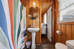 Clodhopper in Garden City