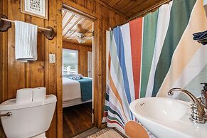 Clodhopper in Garden City