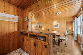 Clodhopper in Garden City