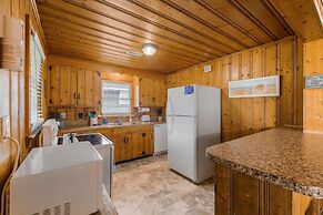 Clodhopper in Garden City