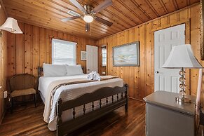 Clodhopper in Garden City