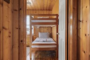 Clodhopper in Garden City