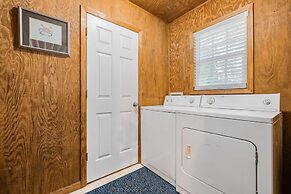 Clodhopper in Garden City