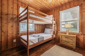 Clodhopper in Garden City