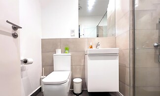 Serenity luxury studio loxwood