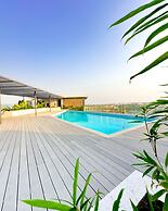 Serenity luxury studio loxwood