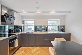 Charming 2 Bedroom 2 Bathroom Flat Near Oxford St