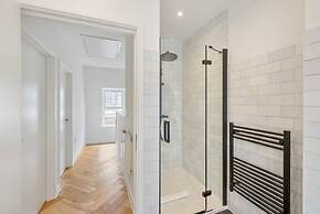 Charming 2 Bedroom 2 Bathroom Flat Near Oxford St