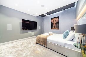 Luxury 3 BDR House With Garden Next to Battersea Park