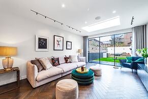 Luxury 3 BDR House With Garden Next to Battersea Park