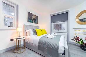 Modern and Spacious Duplex in Earls Court