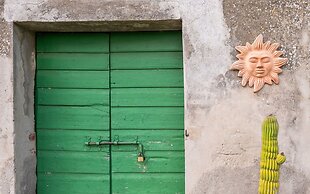 Farmhouse With Exclusive View Between Umbria and Tuscany La Godiola-al