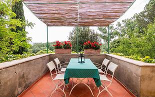 Farmhouse With Exclusive View Between Umbria and Tuscany La Godiola-al