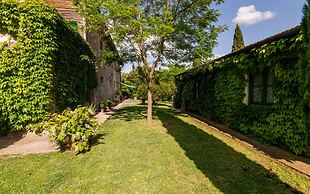 Farmhouse With Exclusive View Between Umbria and Tuscany La Godiola-al