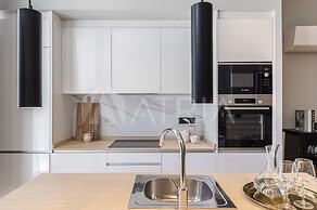 Flat 5 10m Walk to Bernabeu Real Madrid Stadium