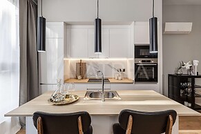 Flat 1 10m Walk to Bernab u Real Madrid Stadium