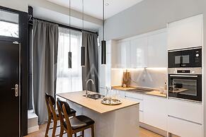 Flat 3 10m Walk to Bernab u Real Madrid Stadium