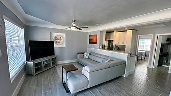 Lil Lavender House in Fort Myers Beach