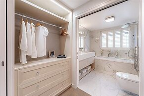 2bed-2bath-aircon-wifi-smarttv-ws98