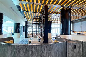 5-star Condo at The W Residences 1BR by Oneluxstay