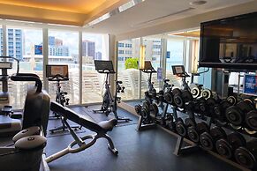 5-star Condo at The W Residences 1BR by Oneluxstay