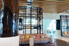 5-star Condo at The W Residences 1BR by Oneluxstay
