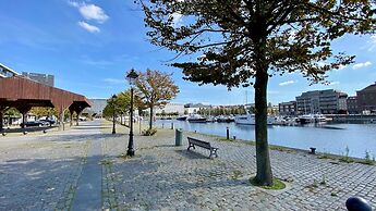 Cozy 1BR City Centre Near Meir Shopping by Oneluxstay