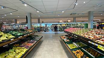 Cozy 1BR City Centre Near Meir Shopping by Oneluxstay