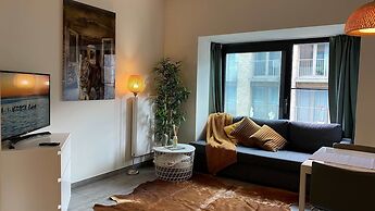 Cozy 1BR City Centre Near Meir Shopping by Oneluxstay