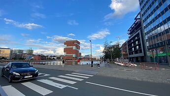 Cozy 1BR City Centre Near Meir Shopping by Oneluxstay