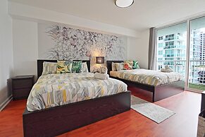 Stylish 1BR At Brickell Bay Club by Oneluxstay