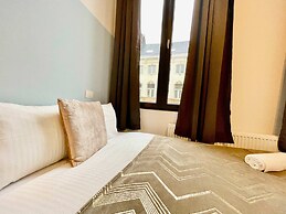 Luxury 2BR 2BA Near Fashion District by Oneluxstay