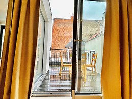 Luxury 2BR 2BA Near Fashion District by Oneluxstay