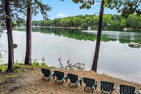 Lakeside Getaway Includes Hot Tub pet Friendly