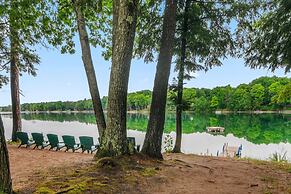 Lakeside Getaway Includes Hot Tub pet Friendly