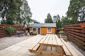 4guests-2br-privategarden-freeparking