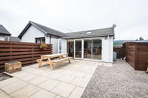 4guests-2br-privategarden-freeparking