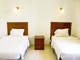 Charming 2-bedroom Marina Getaway