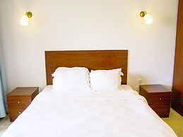 Stylish 2-bedroom Marina Escape