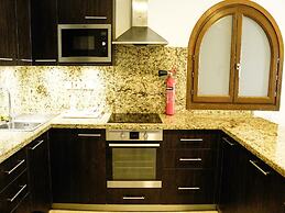 Stylish 2-bedroom Marina Escape