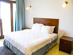 Stylish 2-bedroom Marina Escape