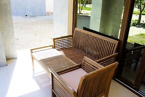 Charming Studio With Garden Terrace