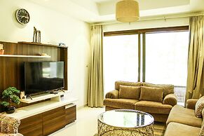 Charming Studio With Garden Terrace