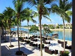 Marina View Luxury Retreat