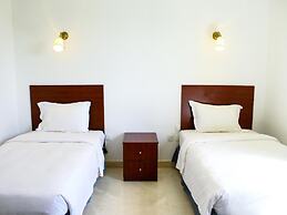 Marina View Luxury Retreat