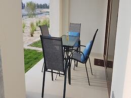 Elegant Lagoon View One-bedroom