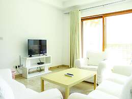 Spacious Apartment Retreat